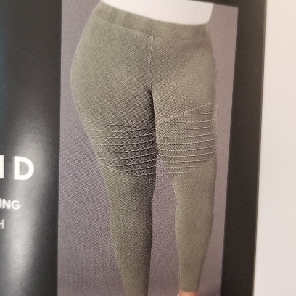 Army Green Moto Leggings / Jeggings - Torrid Size 1